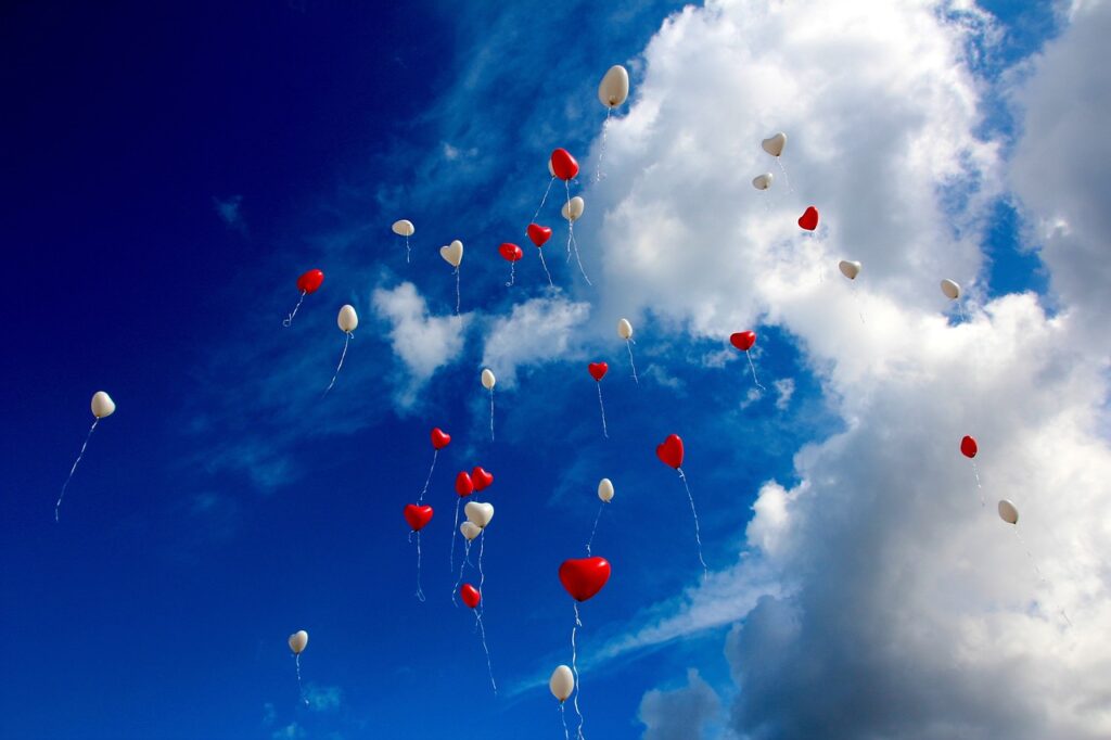 balloons, heart, sky, clouds, love, romance, romantic, wedding day, flying, nature, blue sky, heart, sky, sky, love, love, love, love, love